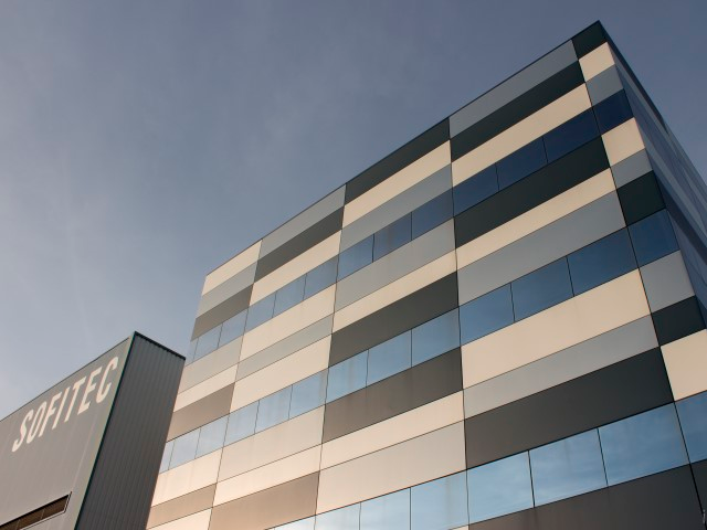 Oficinas Sofitec Aerópolis